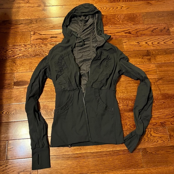 Sz 6 dance studio reversible hooded Jacket - Picture 1 of 3